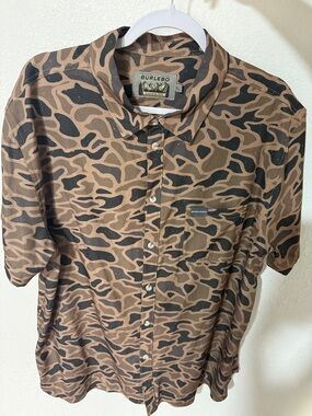 BURLEBO Brown and Black Camouflage Short Sleeve Button-Up Shirt